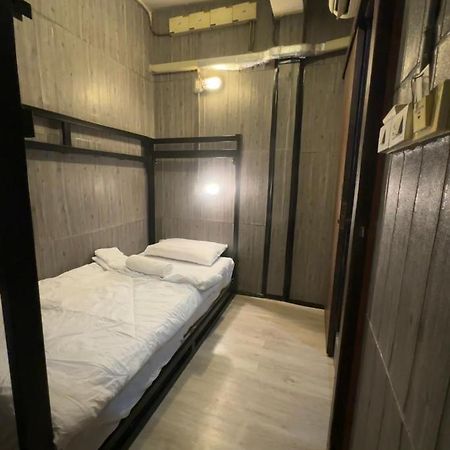 Bed Bangkok Hostel Εξωτερικό φωτογραφία
